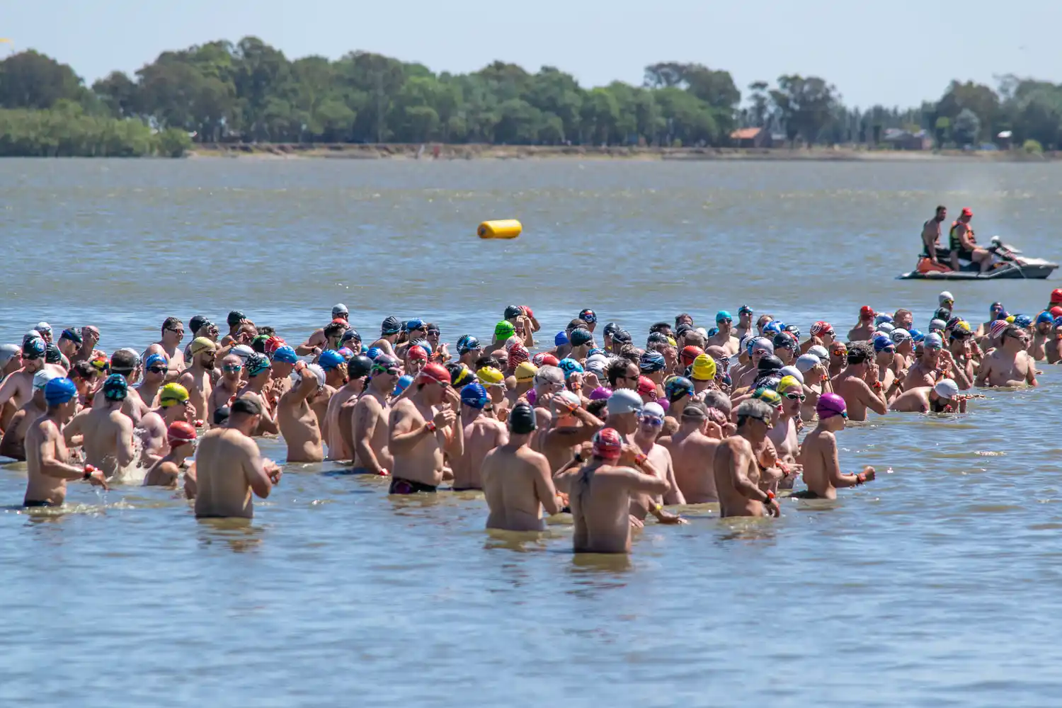 Nuevo circuito para la tercera fecha de la competencia de aguas abiertas en la laguna de Chascomús