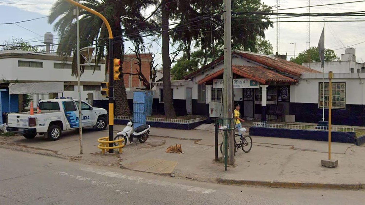 Una trabajadora sexual fue a un encuentro con un cliente en Merlo: Terminó estrangulada en el fondo de una pileta