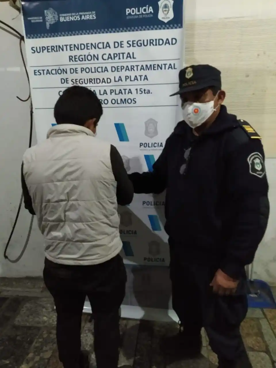 Asesinaron a una joven de un disparo y por el crimen detuvieron a su pareja