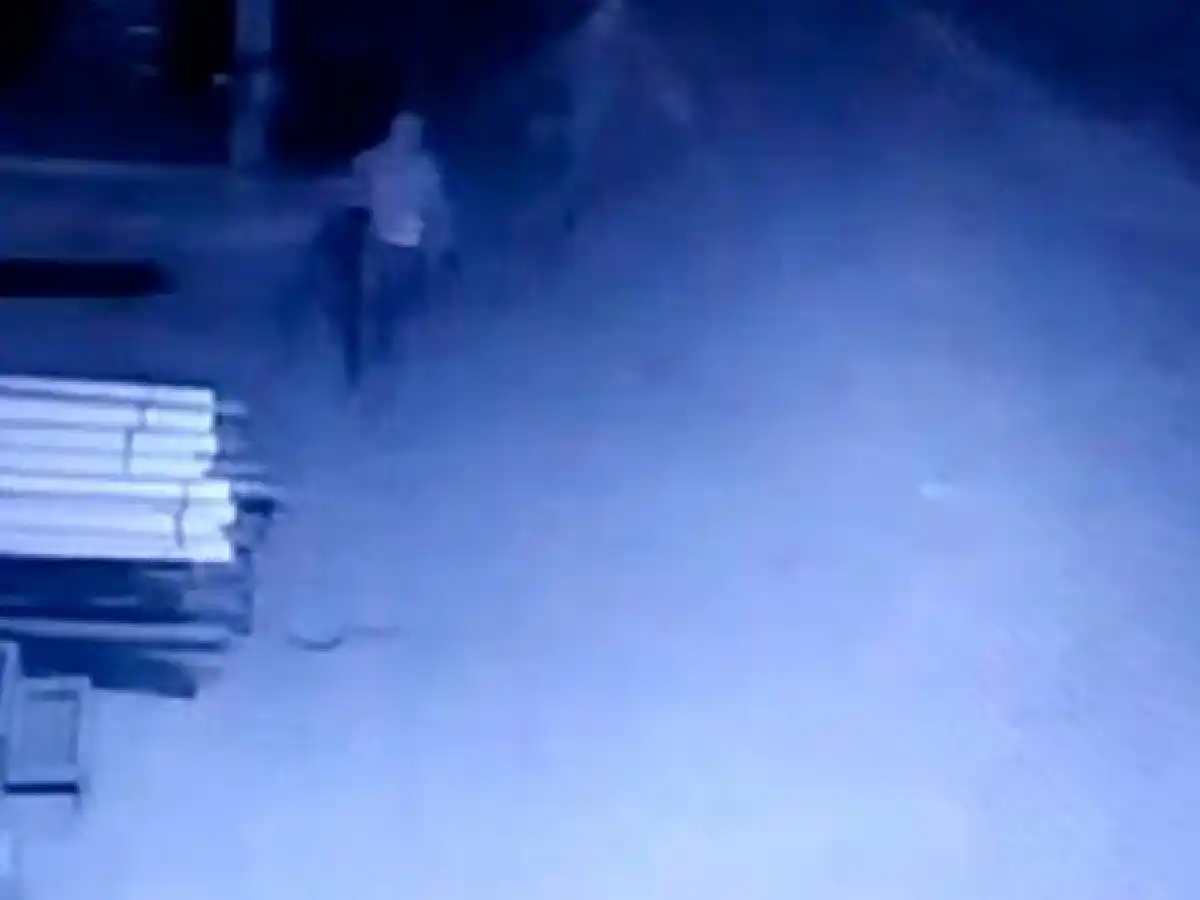 Robaron un corralón y se llevaron casi un millón de pesos en Santa Cruz del Lago