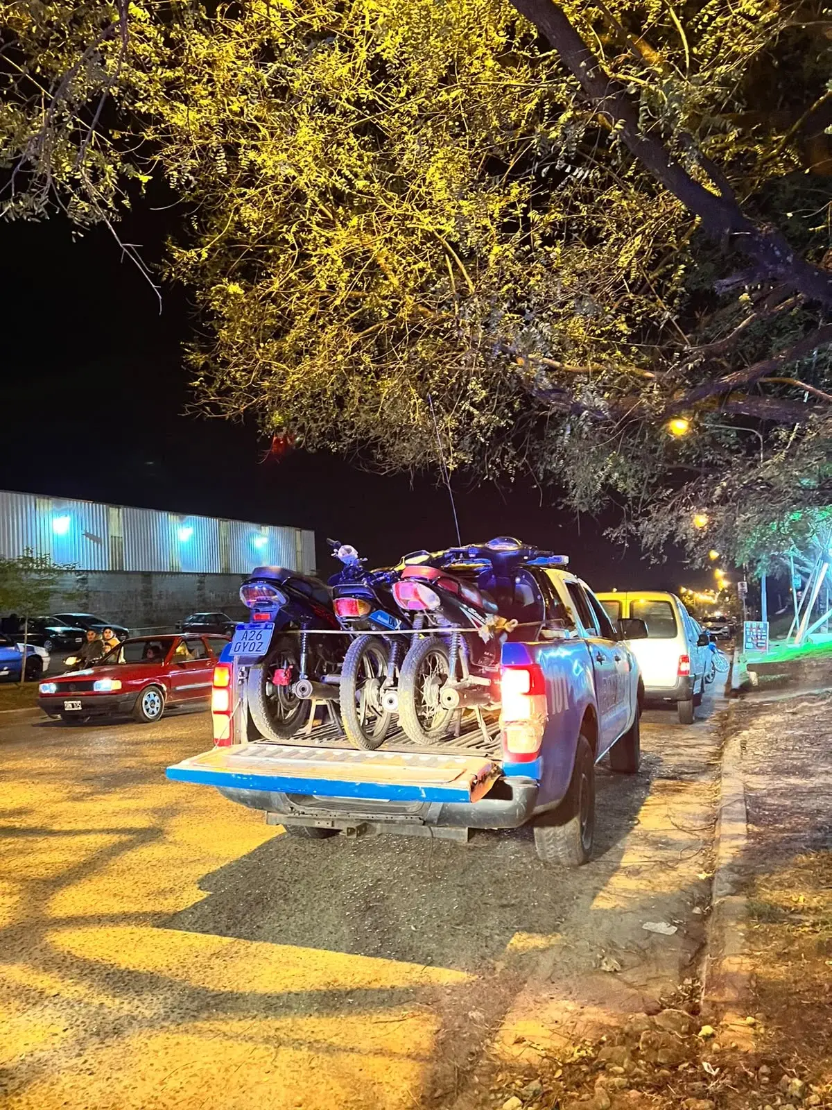 Fuerte operativo policial dejó detenidos, secuestro de cocaína y motos recuperadas