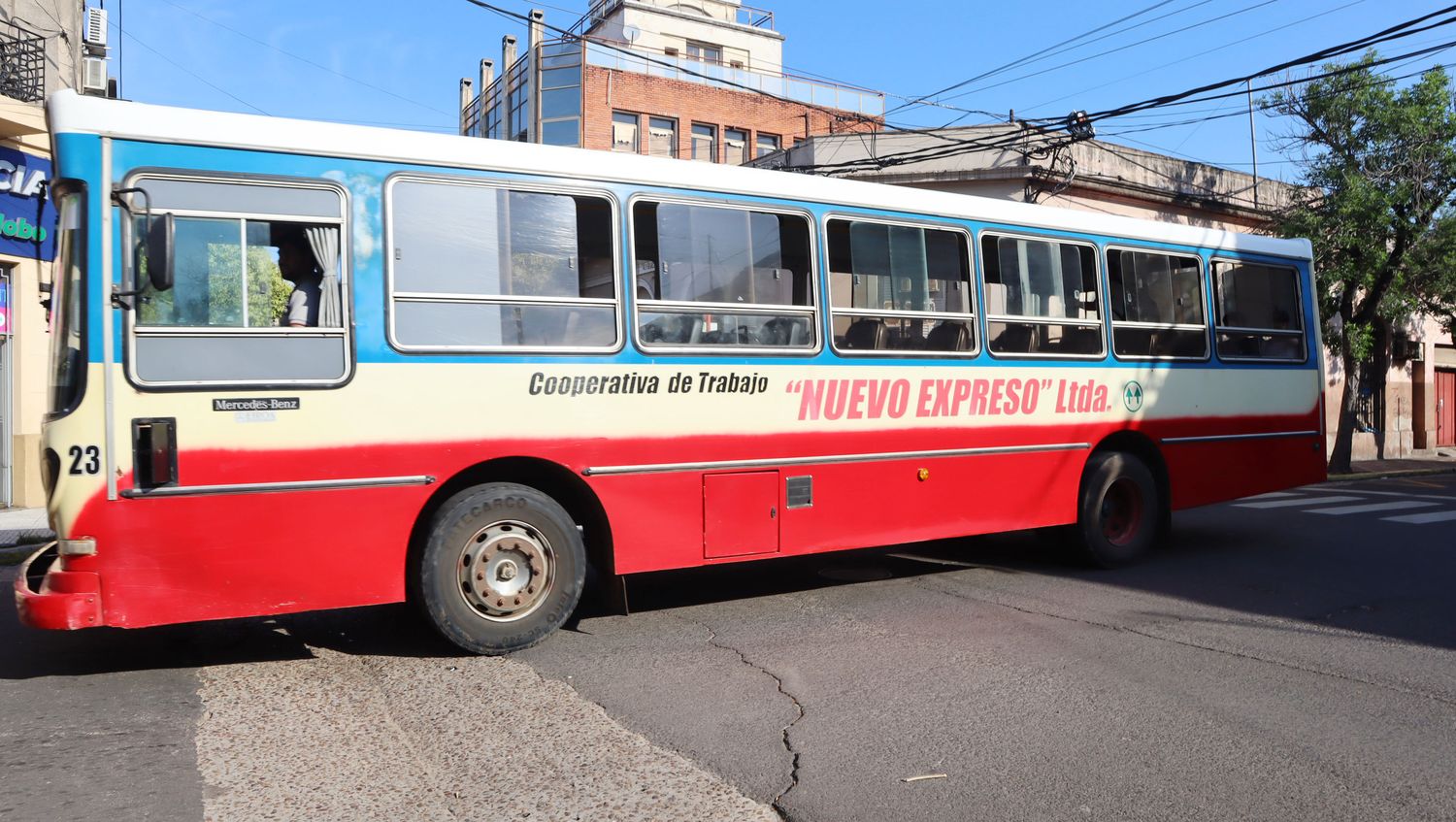 Rige un nuevo paro de UTA que afecta al transporte urbano de pasajeros