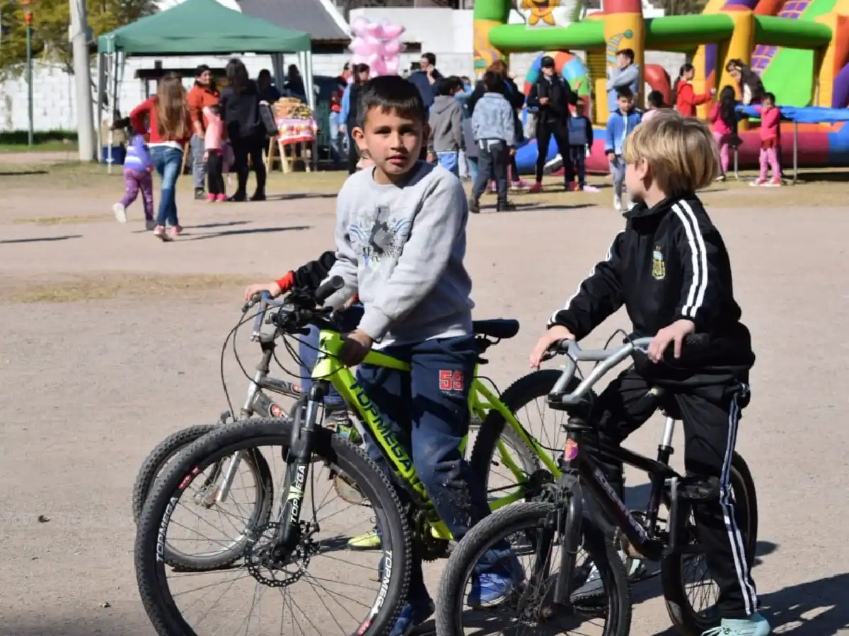 Por las Paso, adelantan festejos del Día del Niño en la región      