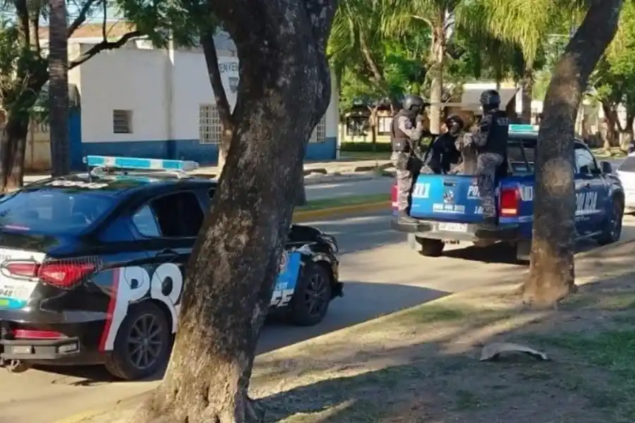 Vendía televisión satelital por fuera de la empresa que la brindaba, fue detenido