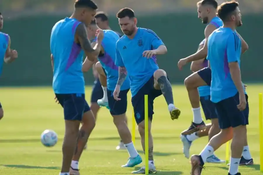 Última práctica de Argentina de cara al duelo ante México