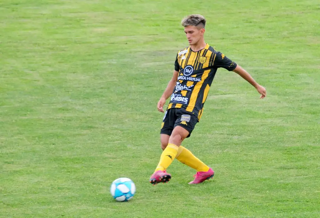 Santamarina busca levantar cabeza frente al puntero