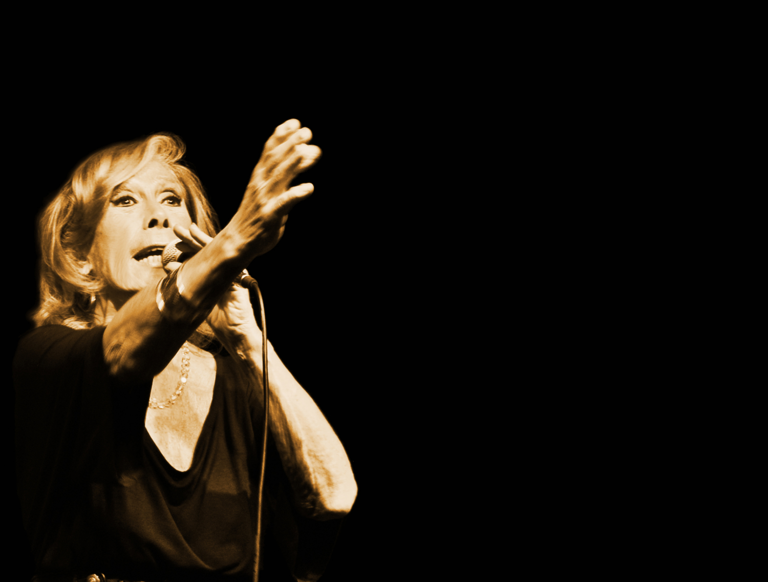 Amelita Baltar rinde homenaje a Astor Piazzolla