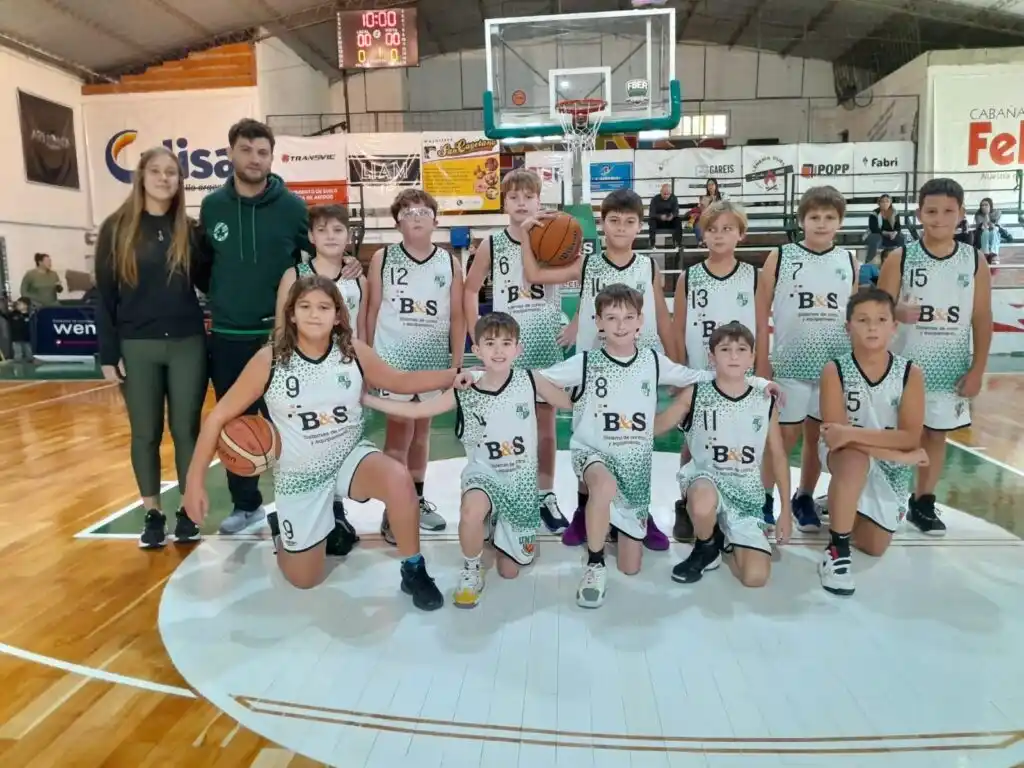 Crespo despide mayo con inauguraciones, destrezas criollas y una intensa agenda deportiva