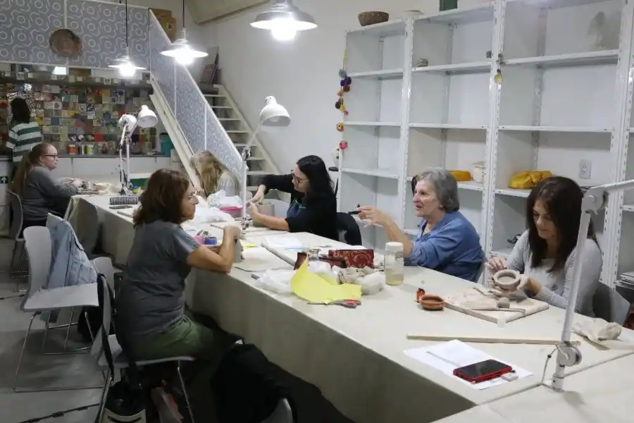 Iniciaron las clases en el Liceo Municipal y en la Escuela de Artes Escénicas