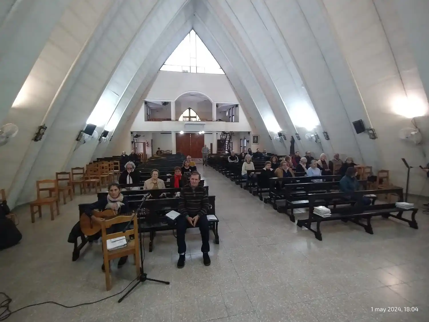 Padre Ariel Botto - Parroquia San Antonio de Padua Campaña para mantener y preservar su templo principal - 4