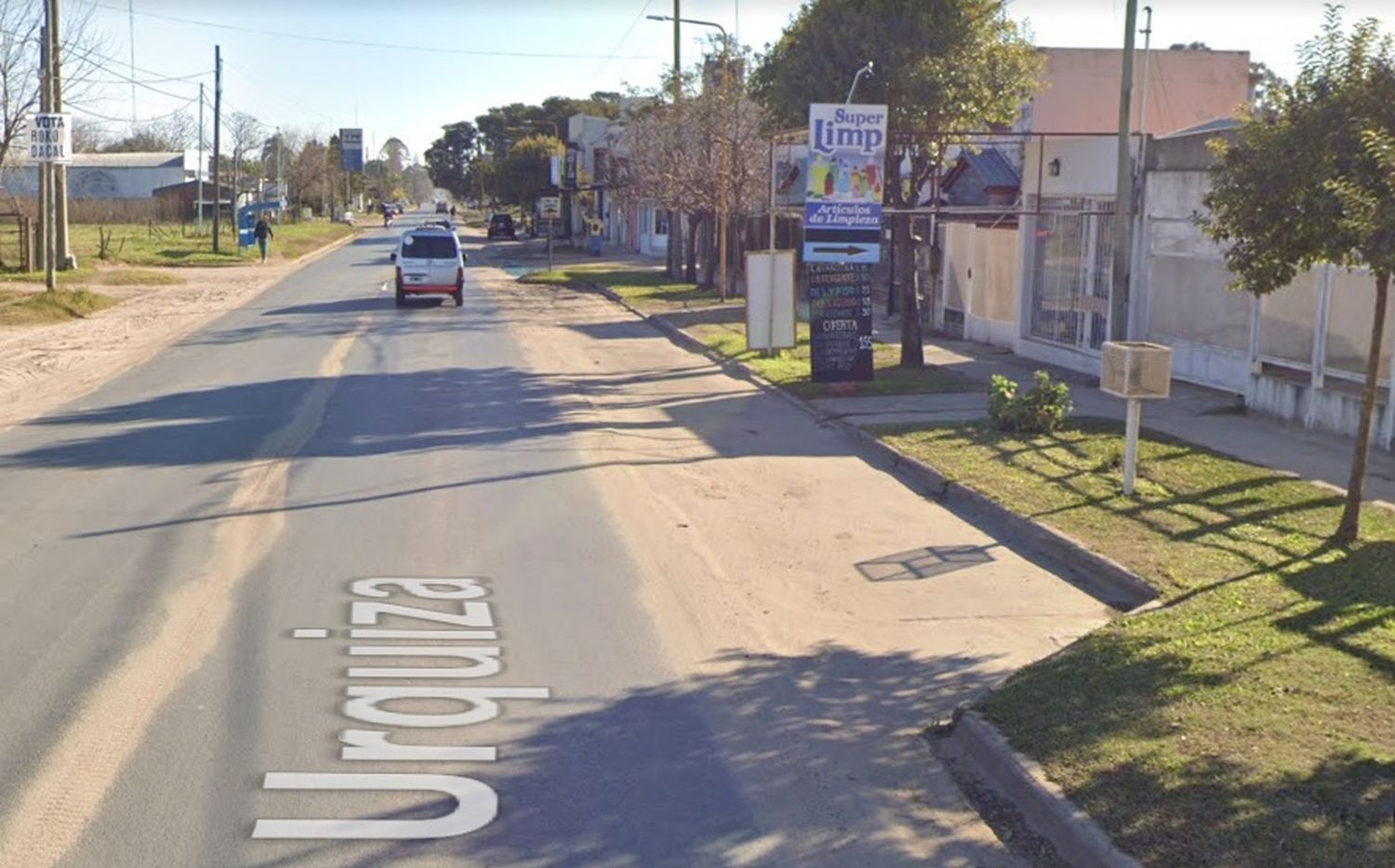 Un joven delincuente quiso entrar a robar en un comercio de calle Urquiza, pero fue sorprendido