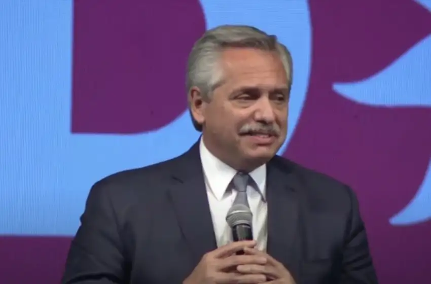 Fernández anuncia las medidas contra la inflación, con precios máximos