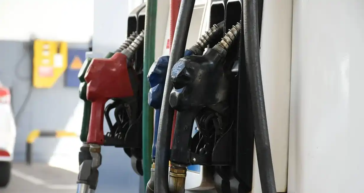 Los surtidores en el centro de la polémica. Créditos: Guillermo Di Salvatore