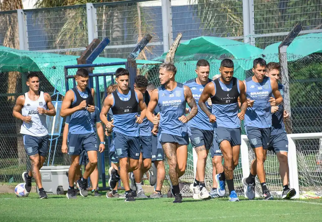 Racing necesita una victoria tras dos empates y una caída en el arranque.