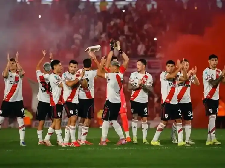 El Millonario enfrenta a Bragantino con un equipo alternativo.