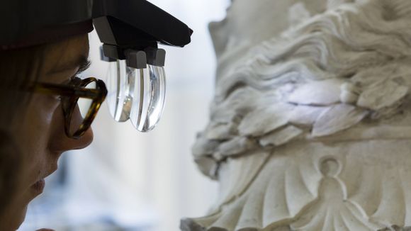 NO ES EL CÓDIGO DA VINCI…   misterioso laboratorio subterráneo en París  revela secretos de las obras de arte