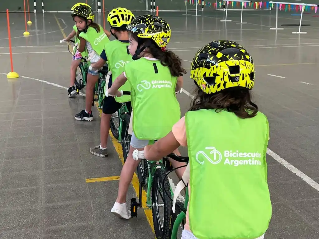 Nieva Jornada del Programa Biciescuelas