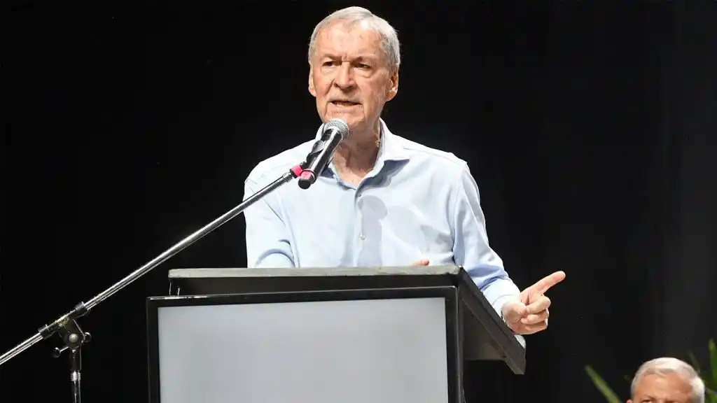 Schiaretti: "Seguiré trabajando para que Córdoba no pare y Argentina ofrezca oportunidades a todos"
