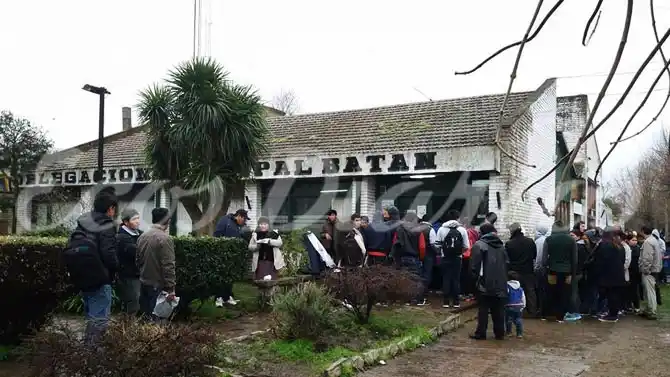 MAR DEL PLATA: Jornada de documentación  para la comunidad boliviana