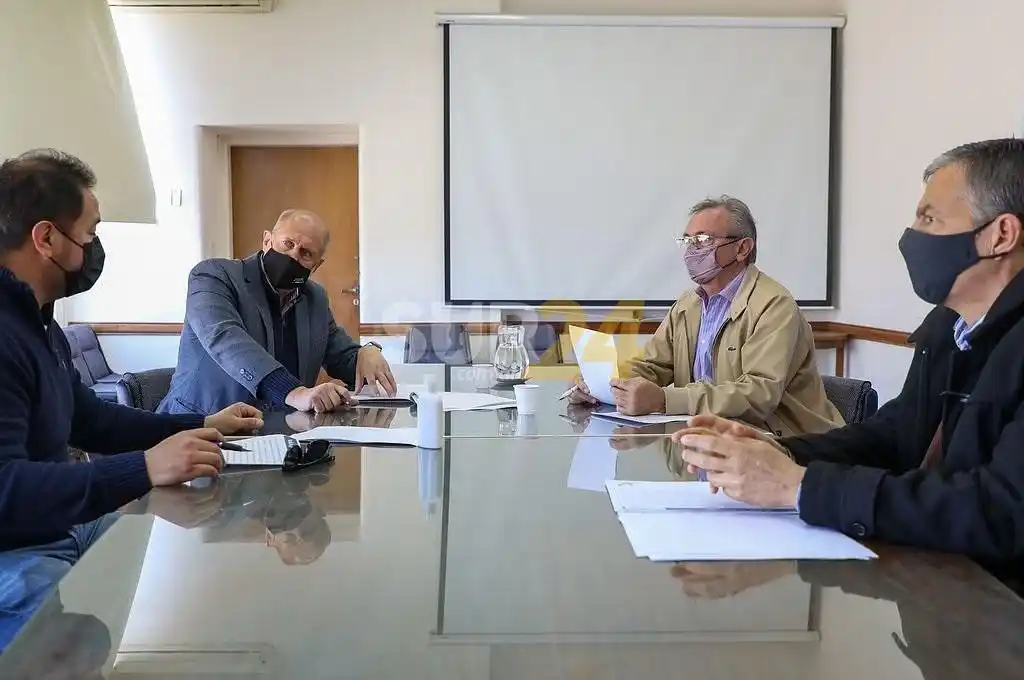 Cierre de Dow: “Hay interesados en adquirir la firma”, aseguran desde el gobierno provincial