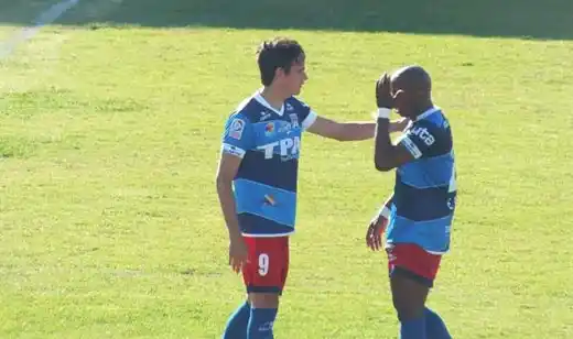 En Chile suspenden un partido de fútbol por insultos racistas