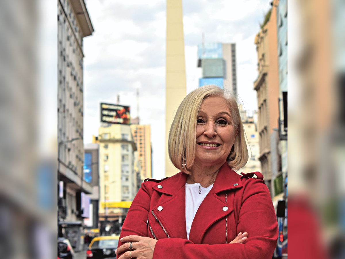 Rossana Pampligione: dejarlo  todo para ir detrás se un sueño 