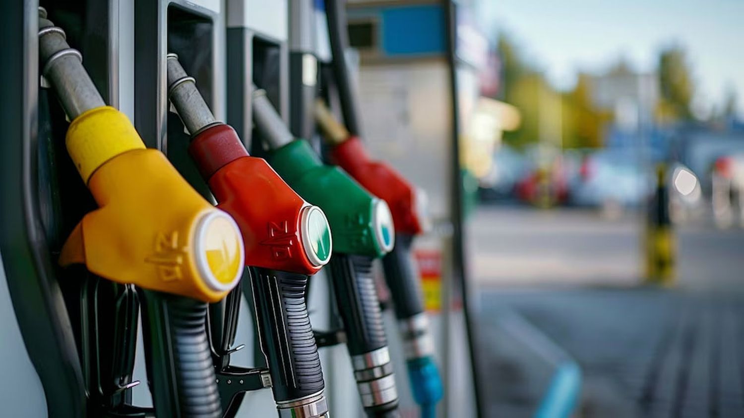 La nafta y el gasoil volverán a aumentar desde este domingo 1 de junio