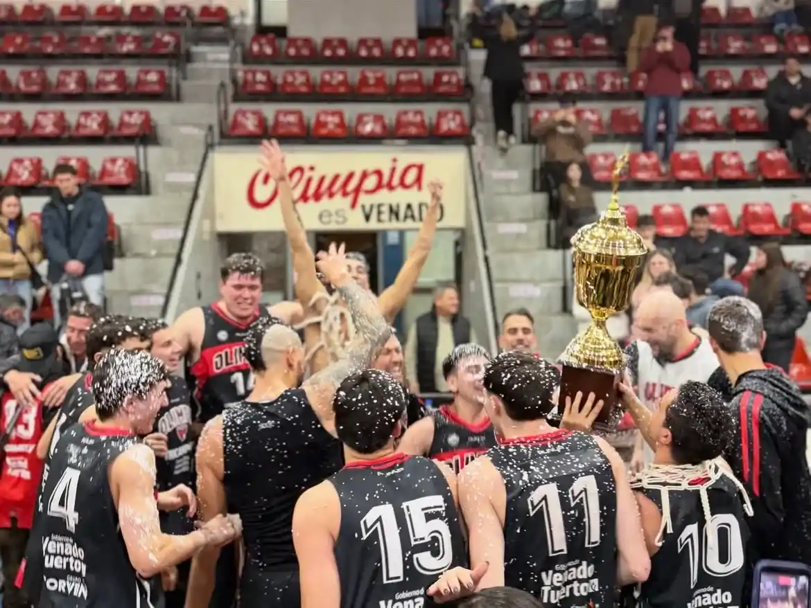 Desde el barrio San Martín...el tetracampeón. Foto: Prensa Olimpia