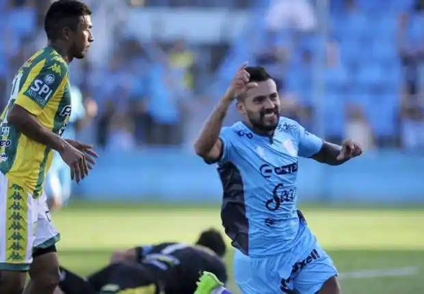 La reacción no le alcanzó