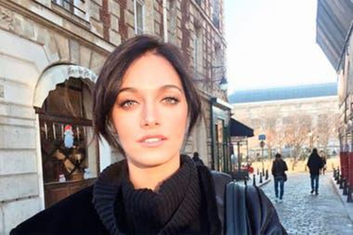 Oriana Sabatini salió a la calle después de 61 días en cuarentena
