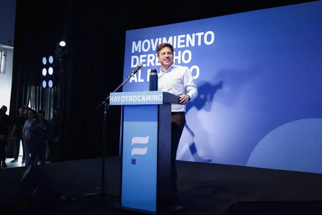 Kicillof reunió al Movimiento Derecho al Futuro y llamó a construir una alternativa