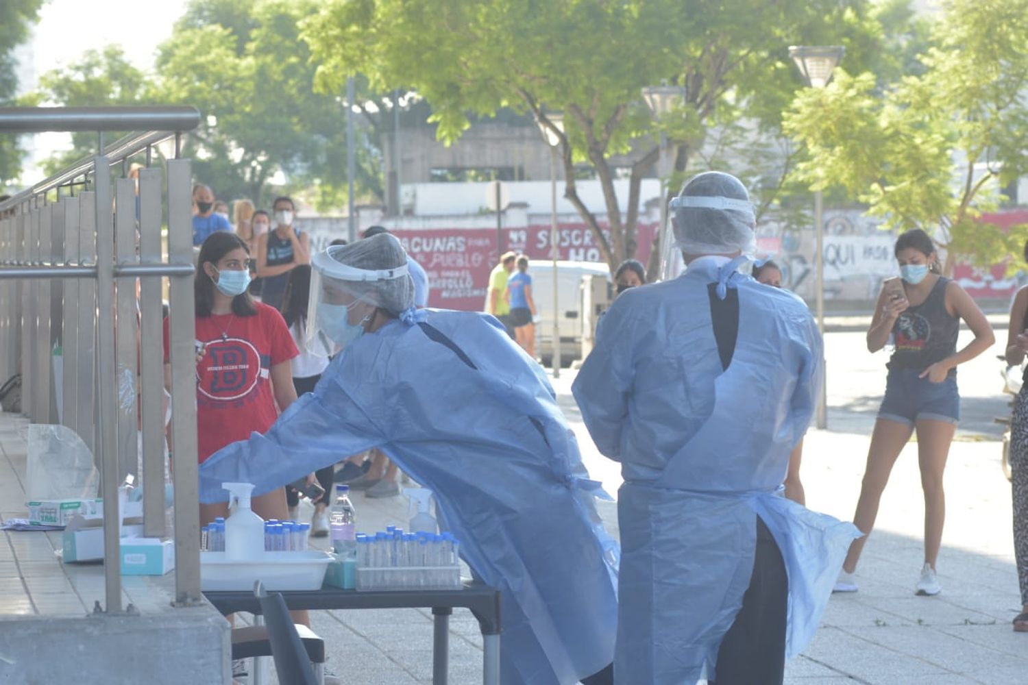 Hisopados: los vecinos de la capital santafesina deben sacar turnos por la web