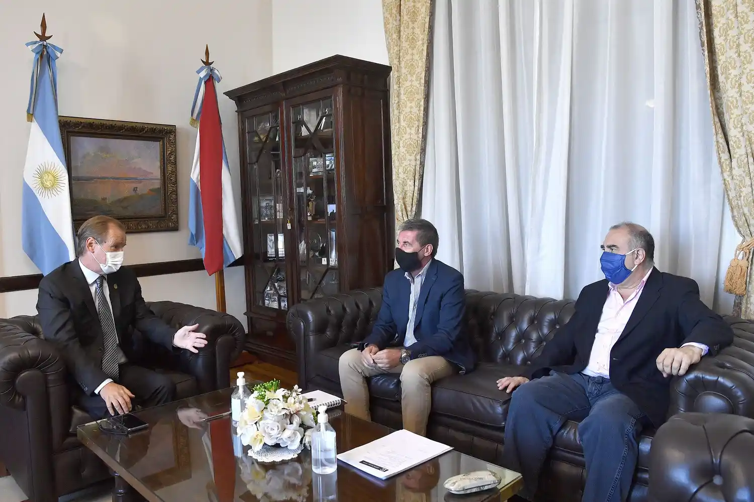 Este sábado comienza el pago de haberes a pasivos y activos de la administración pública