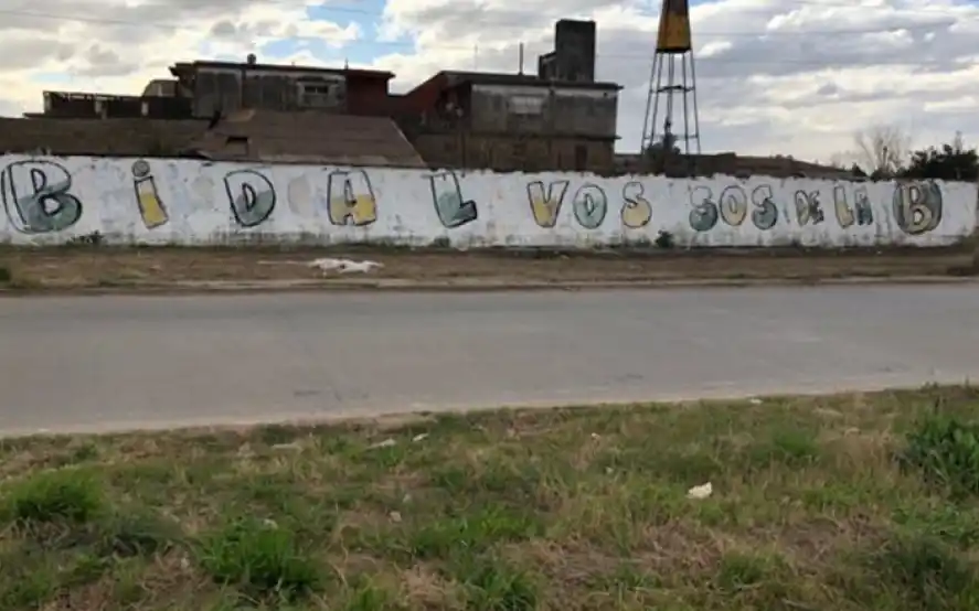 "Bidal vos sos de la B": La respuesta de hinchas de Defensa y Justicia a una frase de la Gobernadora