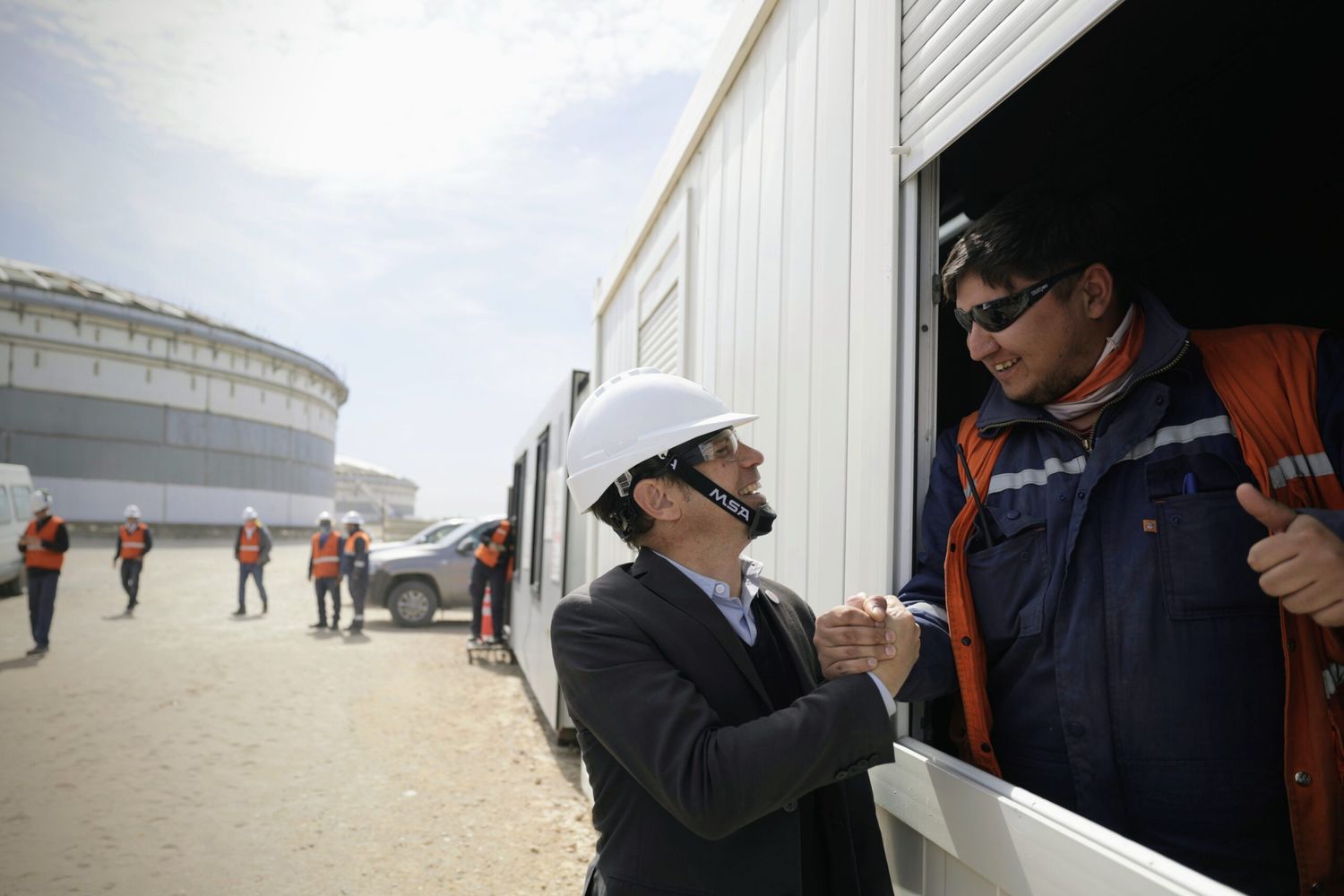 Kicillof anunció una mega obra y apuntó contra Milei por “arruinar inversiones”