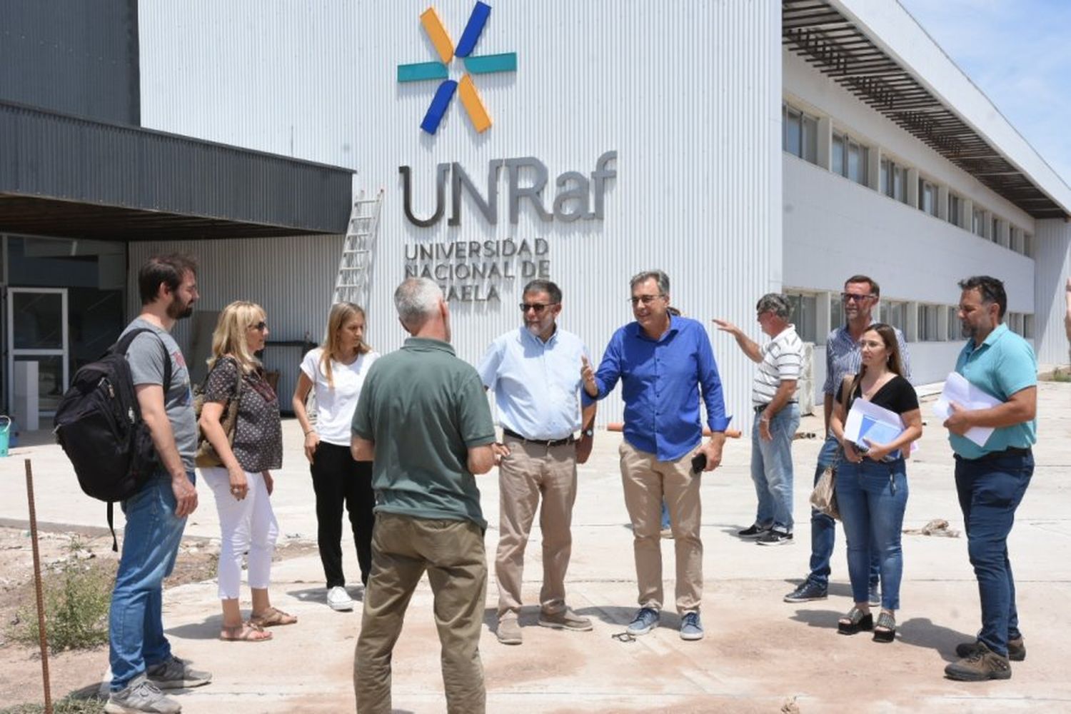 Castellano recorrió los avances de obras de la UNRaf