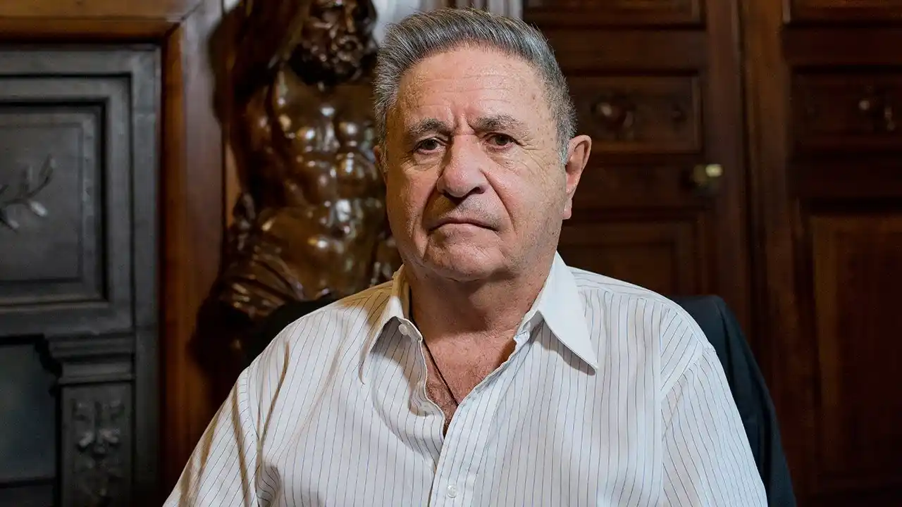 "Estuve muy mal e intenté suicidarme", reveló Duhalde y dijo que Macri hacía bien en "desenchufarse"