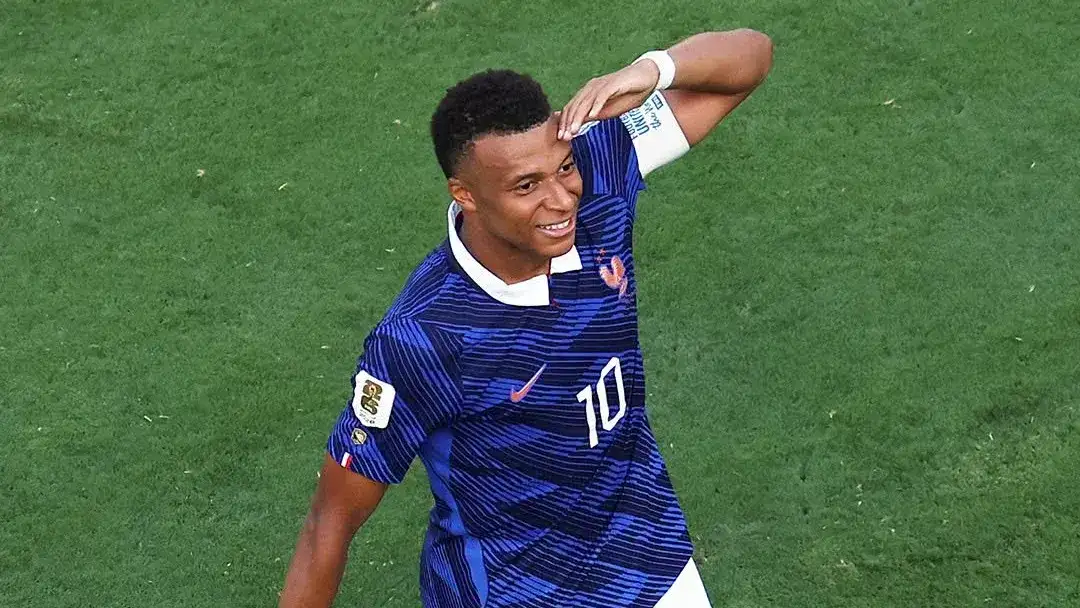 Mbappé fue autor de dos goles.