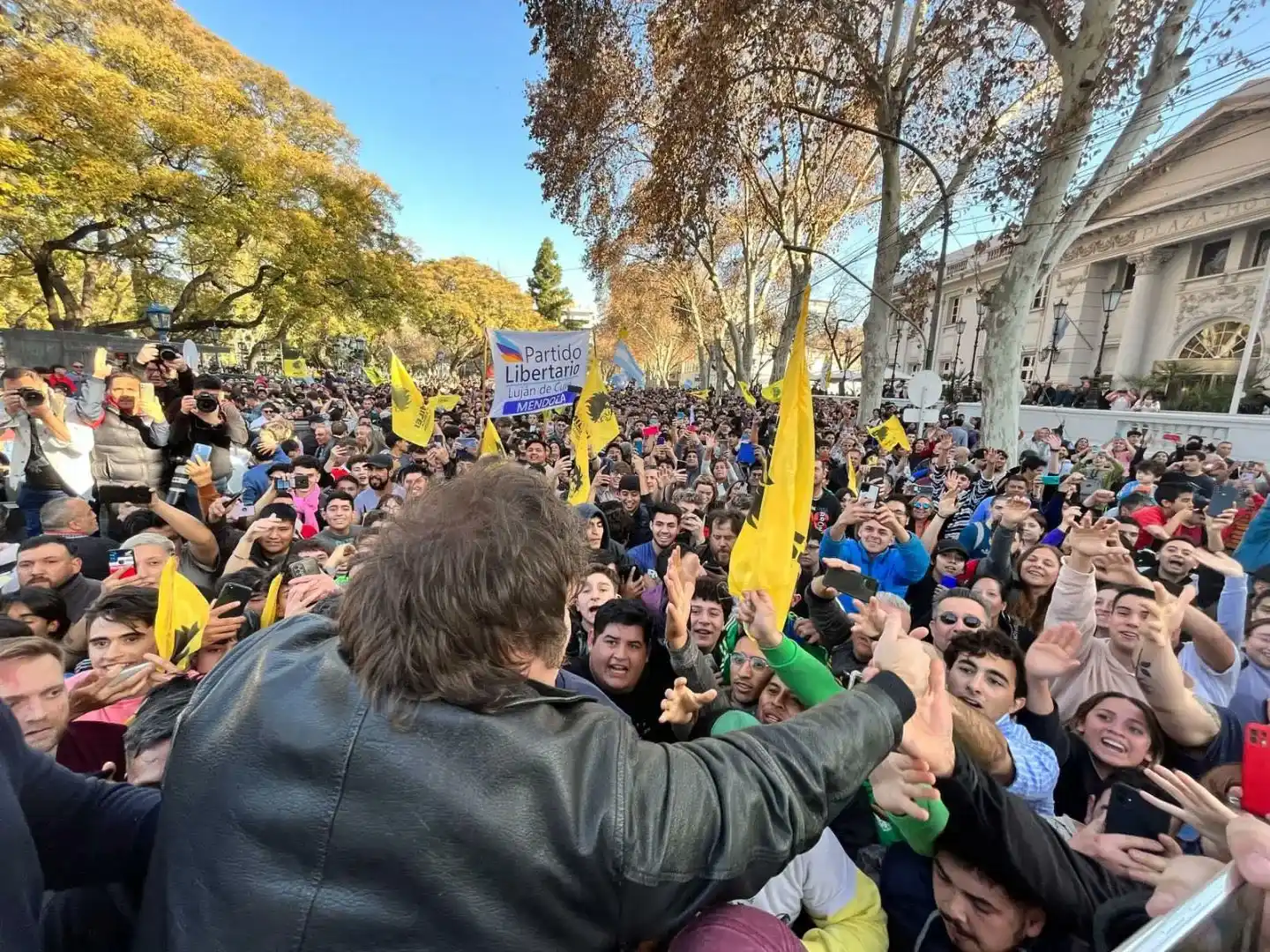 La dolarización ¿es un camino hacia la estabilidad económica?