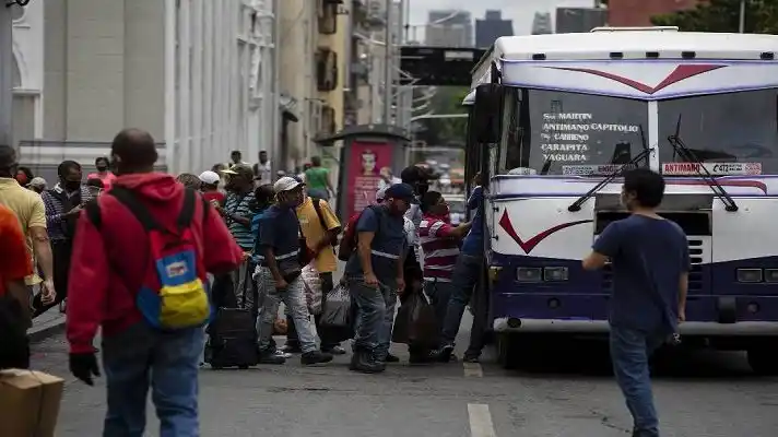 ¡ALERTA! Régimen pretende eliminar subsidio al combustible para el transporte público