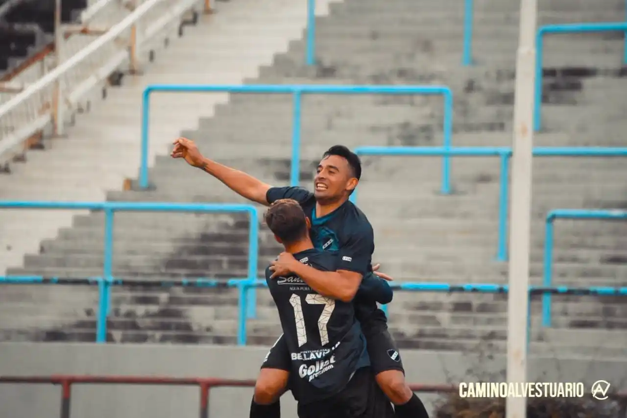 Alvarado comenzó por el buen camino