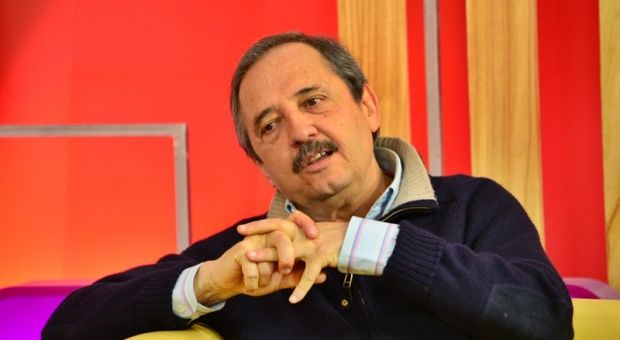 Alfonsín: "Massa y Macri deberían ir a una interna para representar la opción cercana a los '90"
