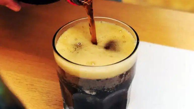 La CNN dijo que el fernet es "un desagradable jarabe que los argentinos aman" 
