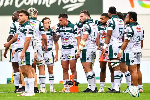 Ignacio Calles durante un descanso de la victoria ante Perpignan.