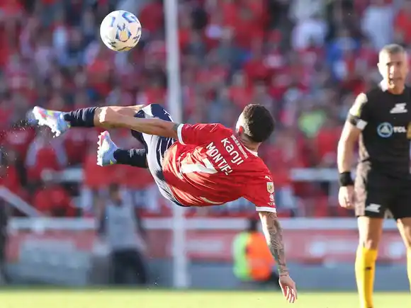 Golazo de Montiel y tres clasificados: Independiente, Huracán y Boca avanzan a cuartos del Apertura