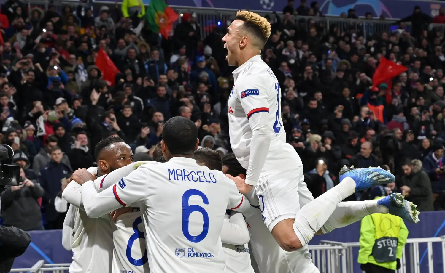 Juventus perdió con el Lyon en los octavos de final de la Champions