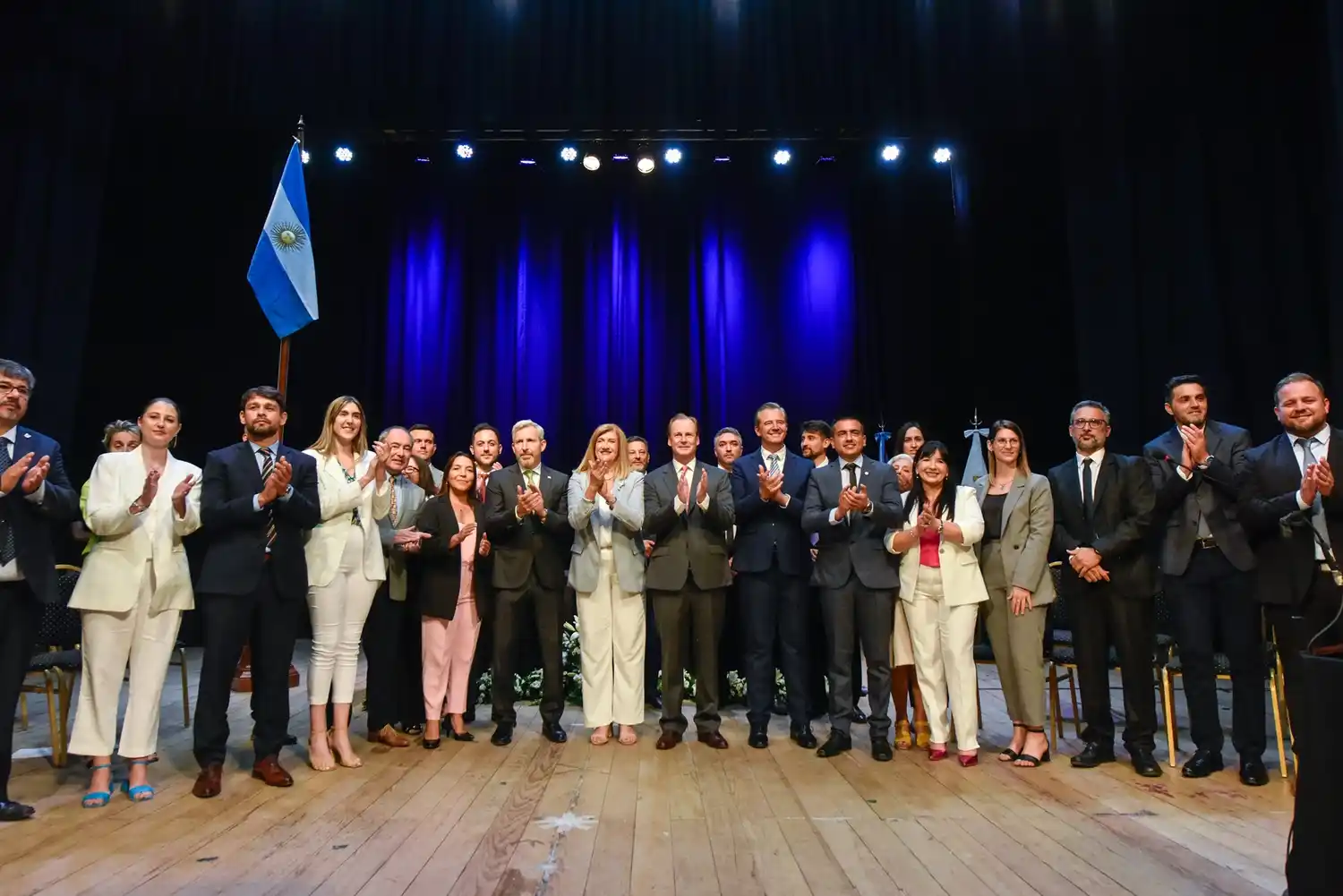 Rogelio Frigerio, protagonista en una jornada de asunciones que apunta a la colaboración interprovincial
