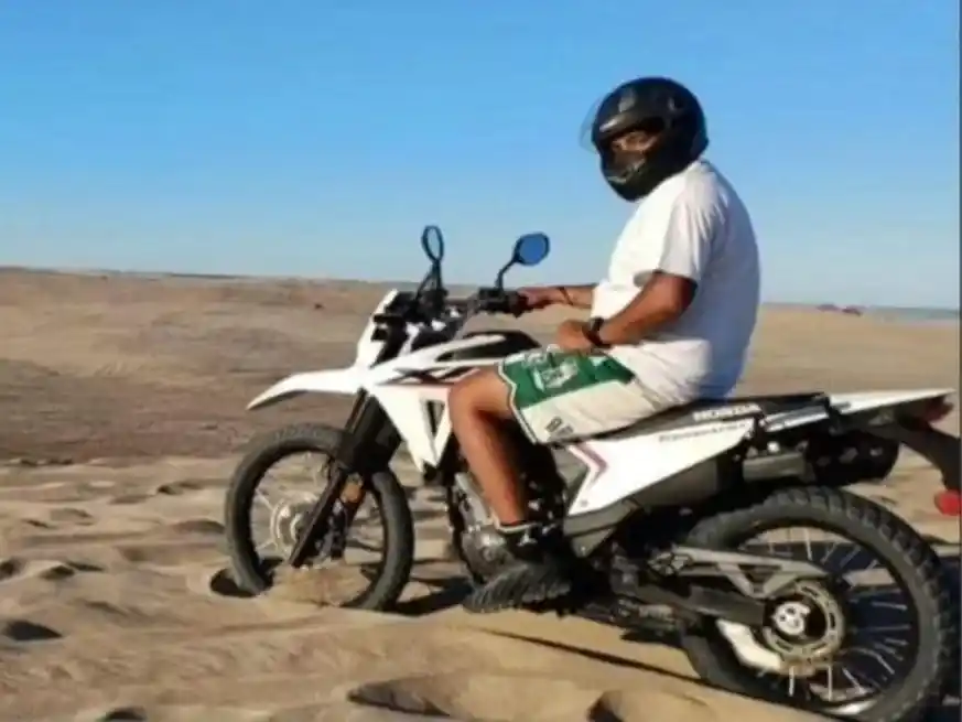 La víctima fue trasladada al hospital local, donde ingresó sin vida.