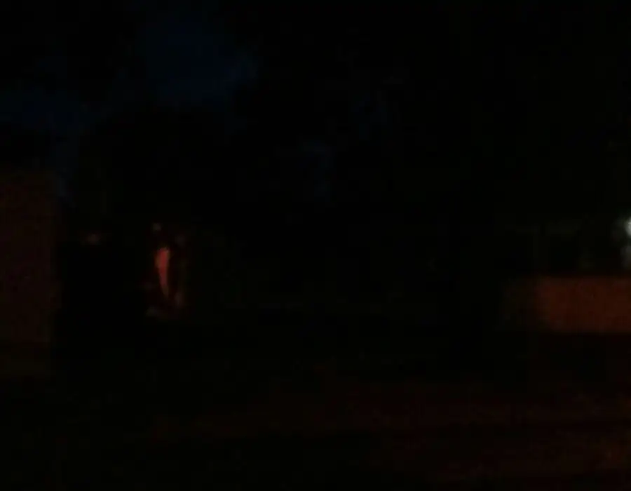 Vecinos del barrio 338 piden el arreglo de luminarias 