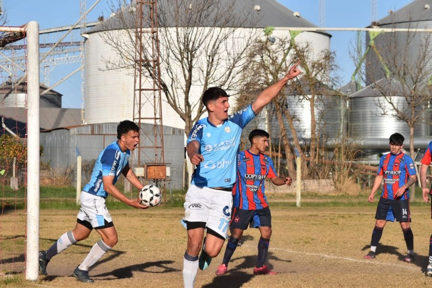 Triunfos de Atlético, Peñarol y Florida en la Primera A